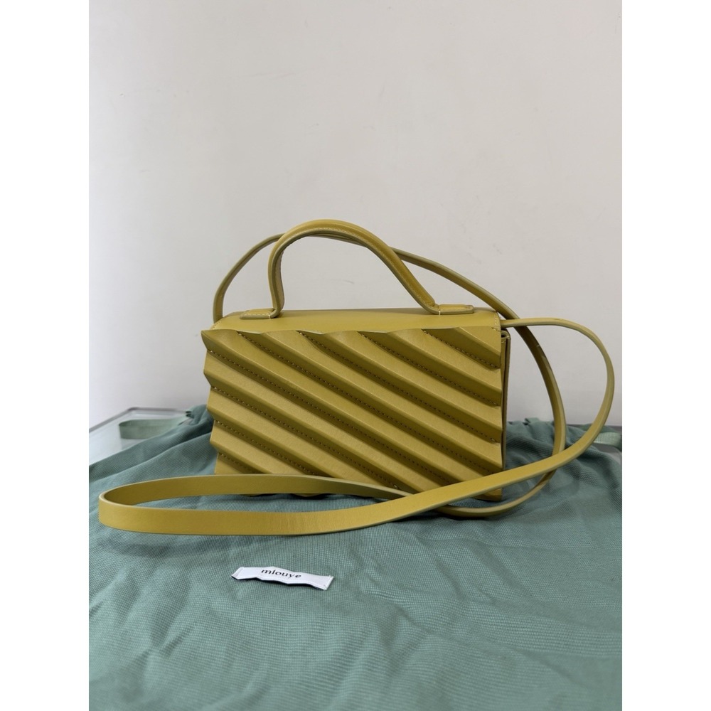 Authentic NEW MLOUYE CORE Apple Bag Brick Crossbody , Handbag